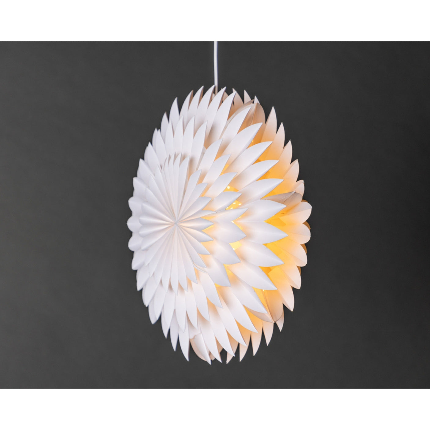 Storlien Pendant Lamp Venture Design Julebelysning