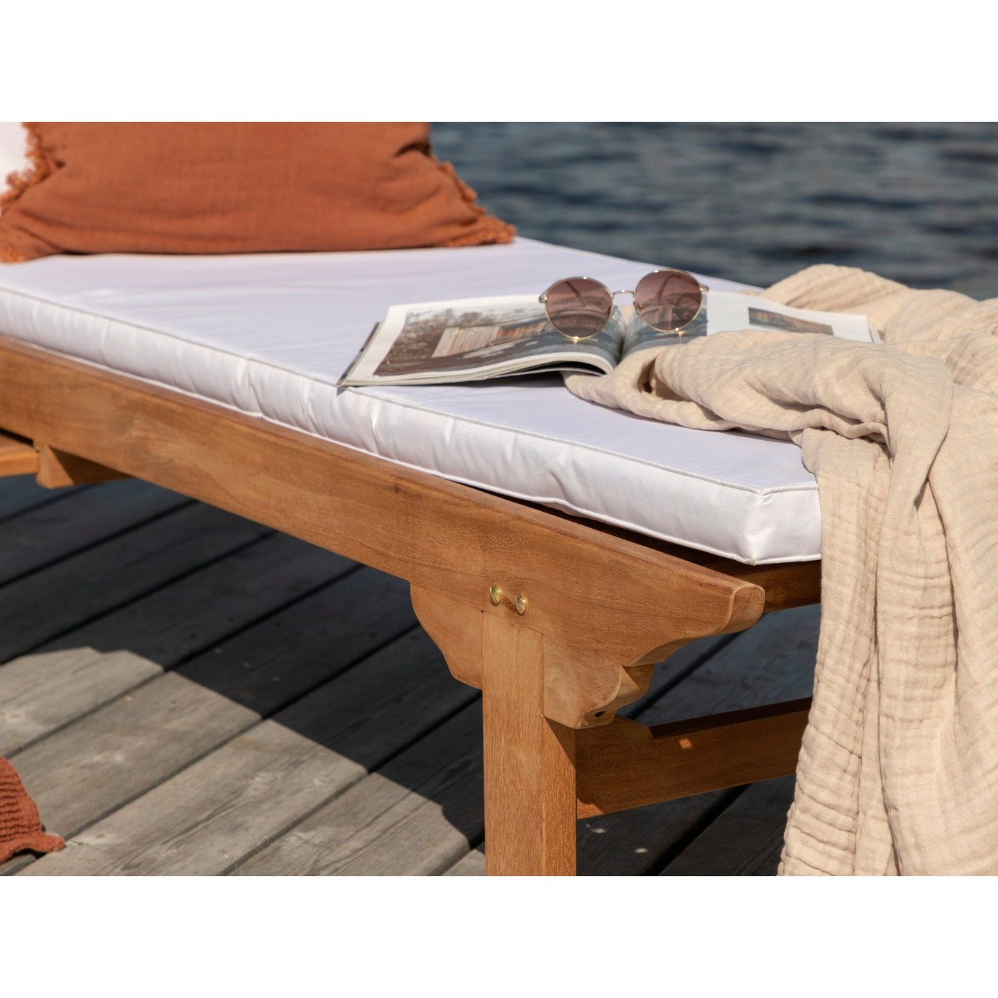 Ghana Sun Lounge Venture Design Solseng