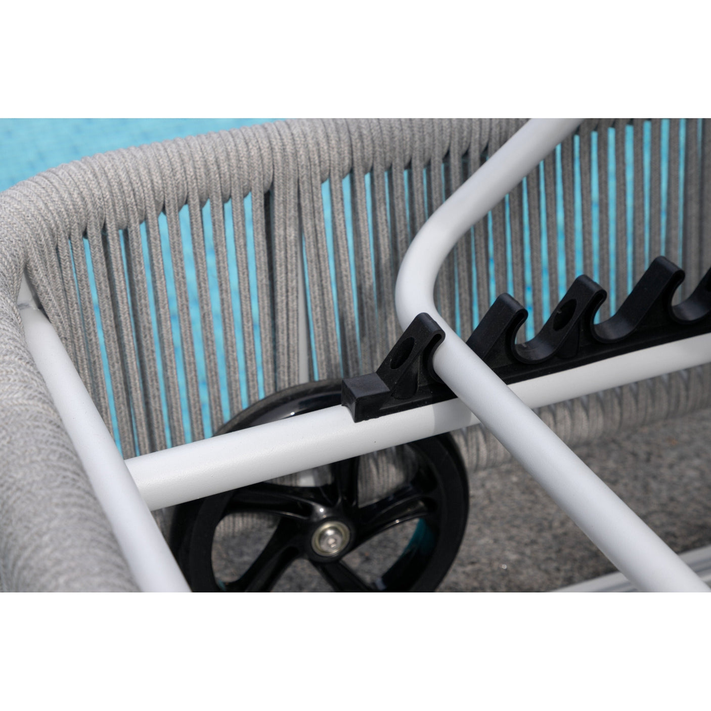 Virya Sol Lounge Venture Design Solseng