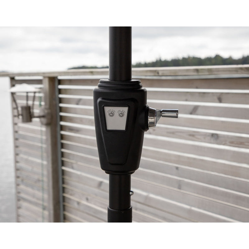 Sabal Parasoll med LED 270 Venture Design Parasoll