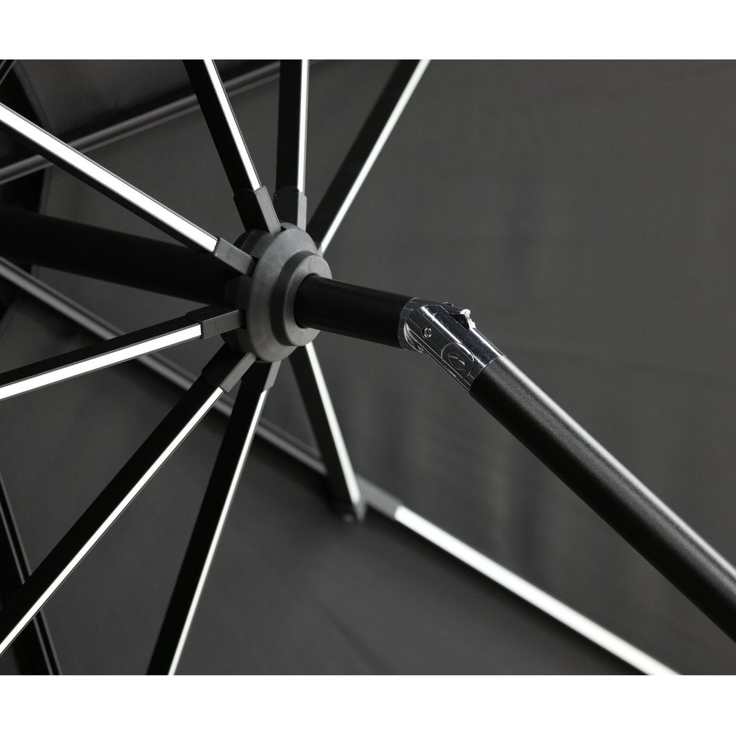 Sabal Parasoll med LED 270 Venture Design Parasoll