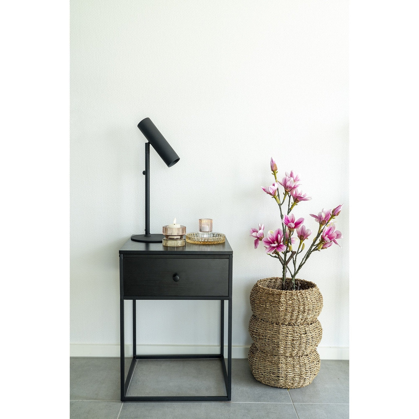 Vita Hjørnebord med skuff House Nordic nattbord