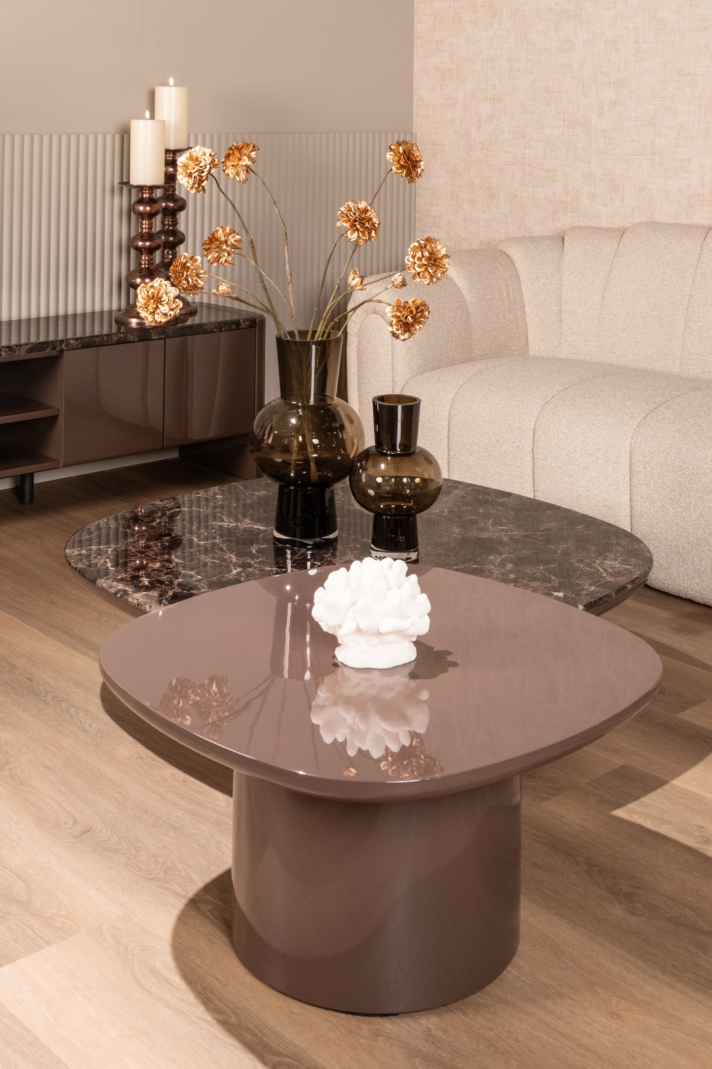 TV-benk Almundi sjokoladebrun Richmond Interiors TV-benk