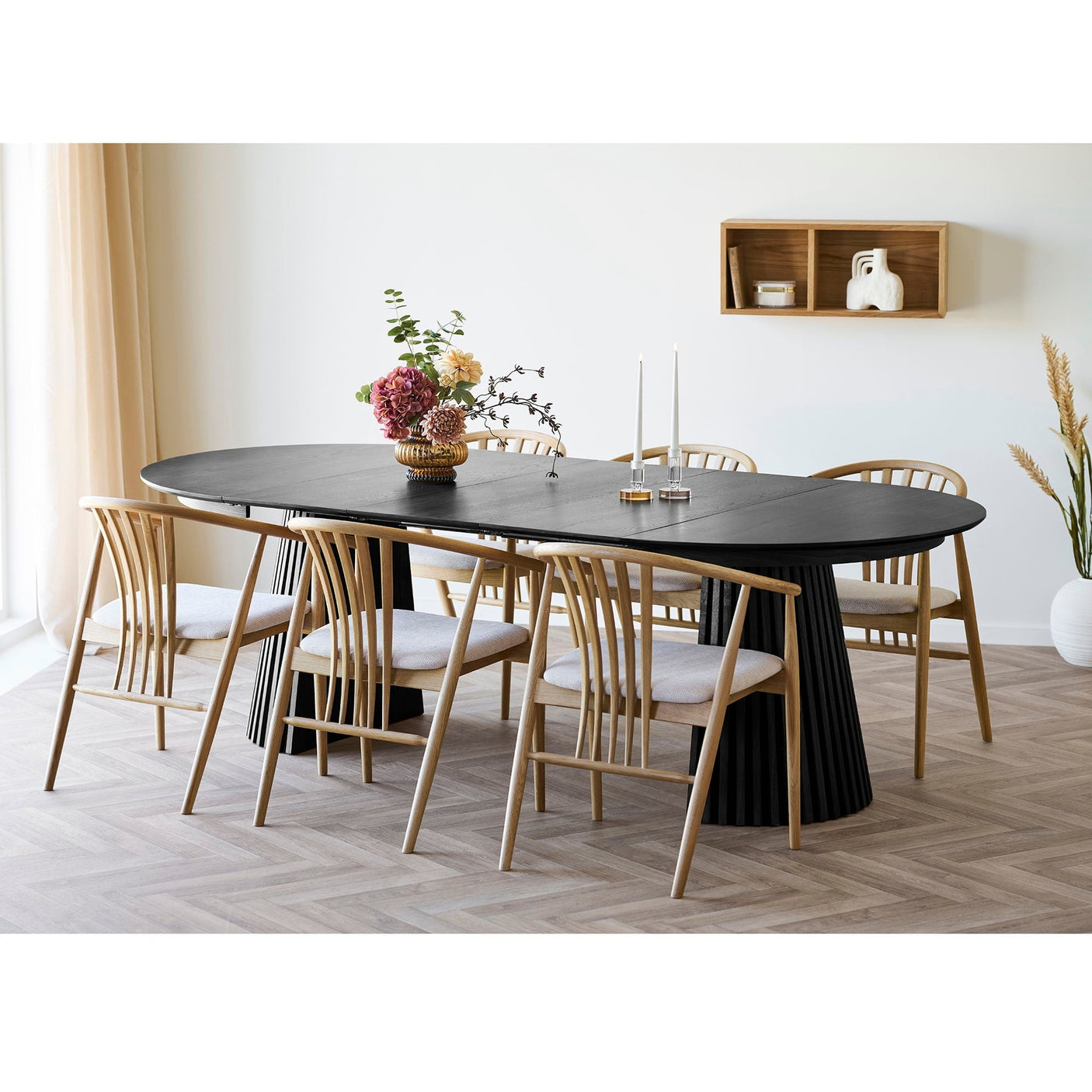 Osaka Spisebord m/ 3 ileggsplater House Nordic Spisebord