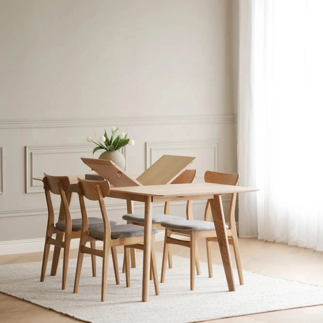 Cirrus butterfly ext spisebord 150+45 Rowico Spisebord