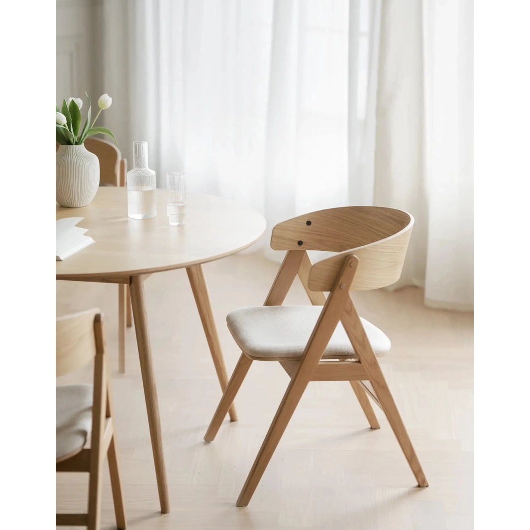 Waterton spisestol med armstøtte Rowico Spisestol