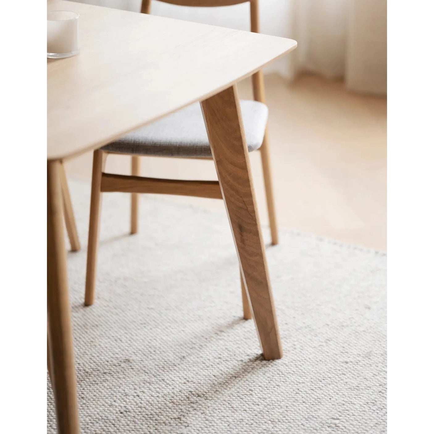 Cirrus butterfly ext spisebord 190+45 Rowico Spisebord