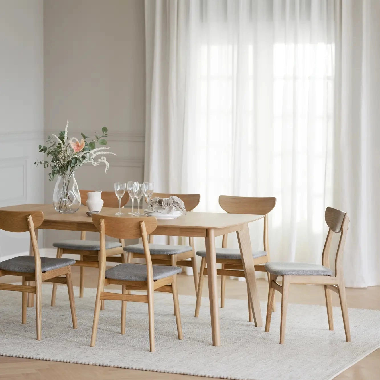 Cirrus butterfly ext spisebord 190+45 Rowico Spisebord