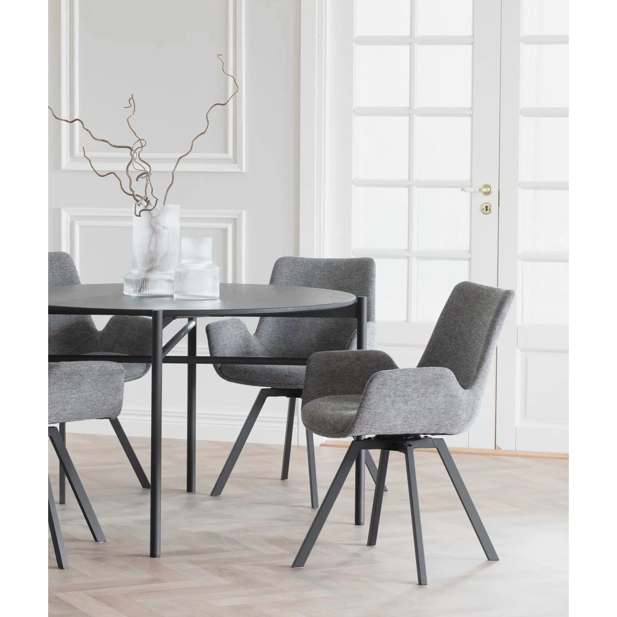 Norwell spisestol med armstøtte Rowico Spisestol