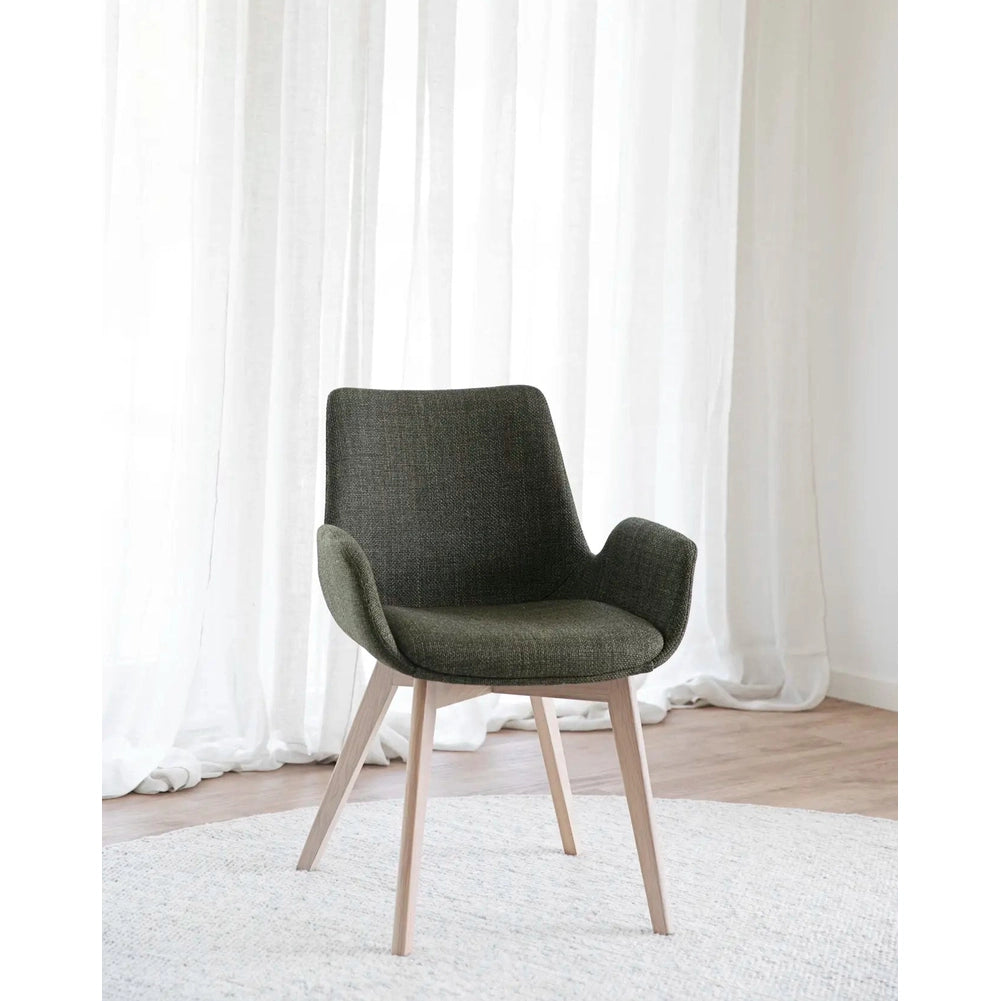 Drimsdale spisestol med armstøtte Rowico Spisestol