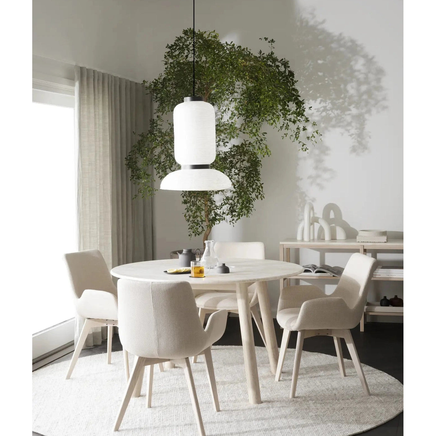 Drimsdale spisestol med armstøtte Rowico Spisestol