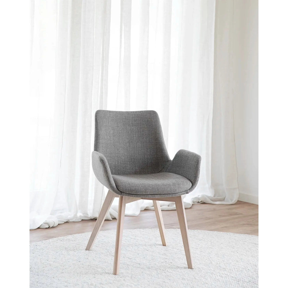 Drimsdale spisestol med armstøtte Rowico Spisestol