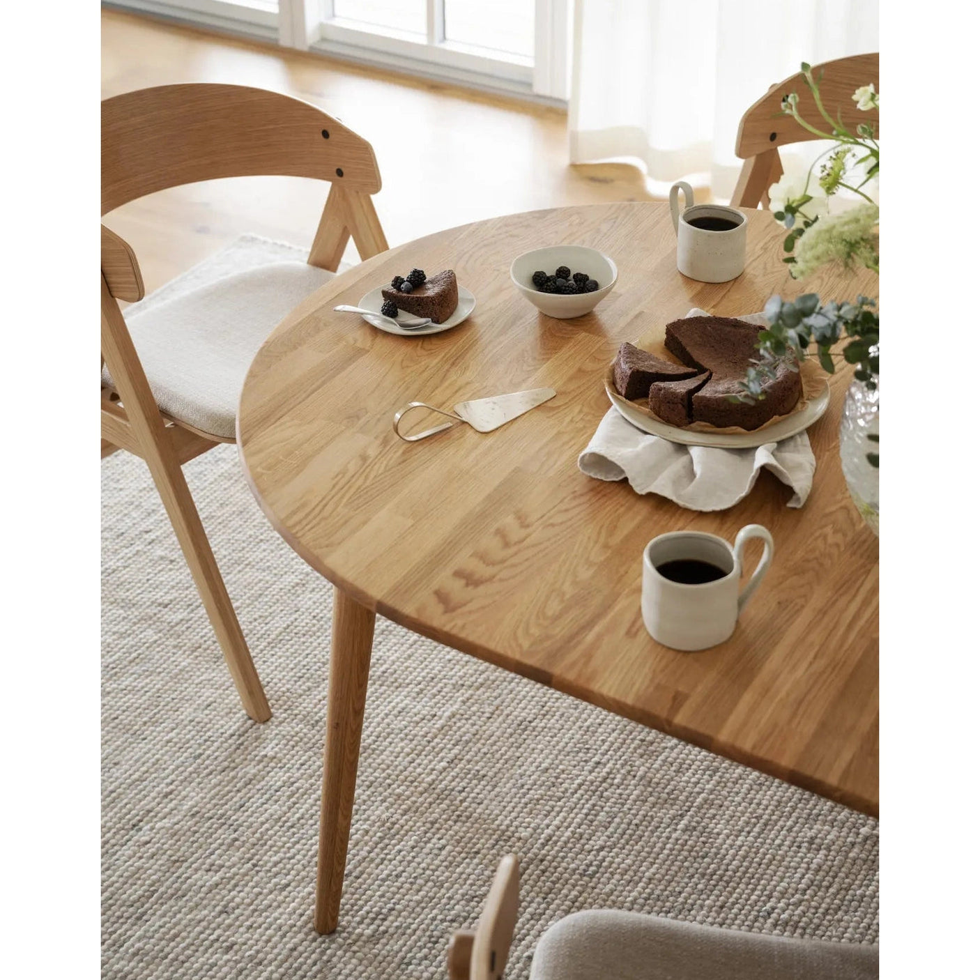 Tyler spisebord med ileggsplate Rowico Spisebord