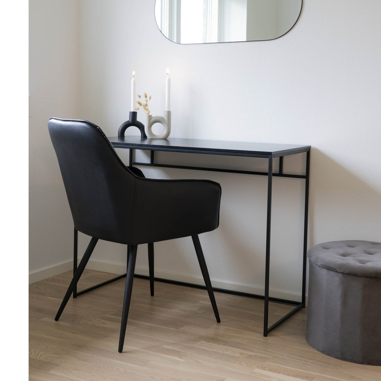 Vita Skrivebord House Nordic Skrivebord