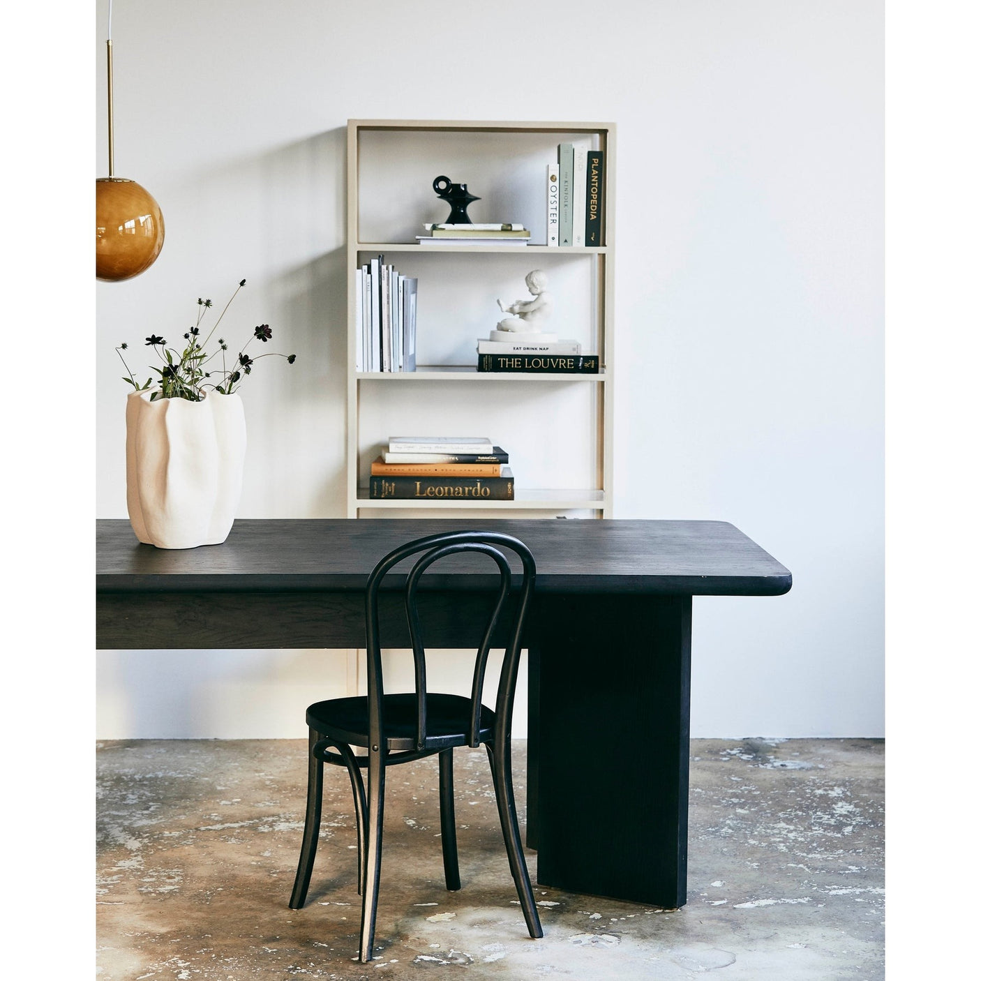 BISTRO spisebordstol i tre - sort Nordal CHAIRS+ARM