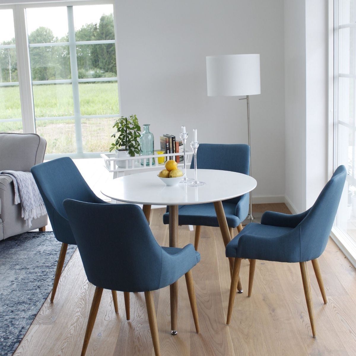 Polar Table Venture Design Spisebord