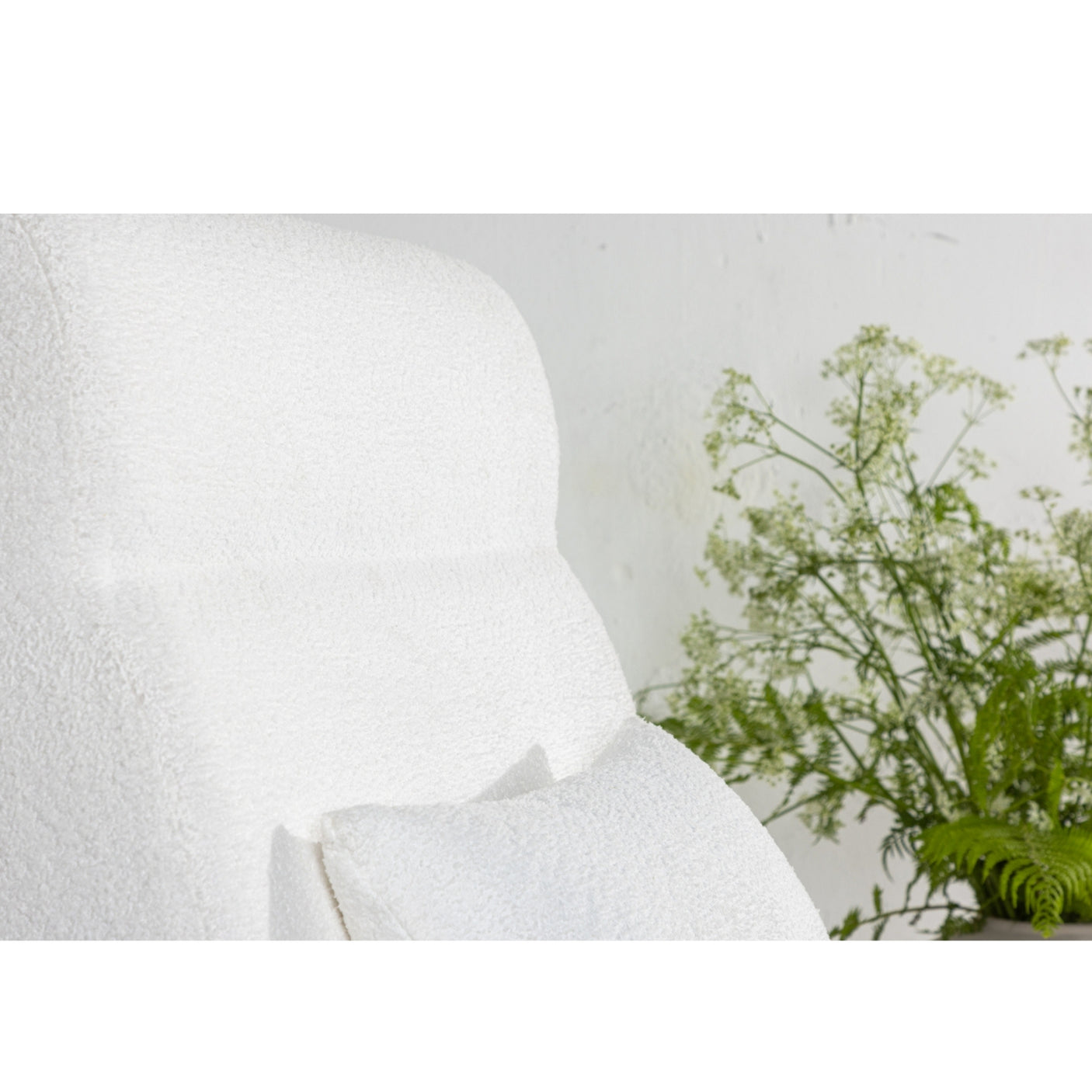 Bloom Armchair Venture Design Lenestol