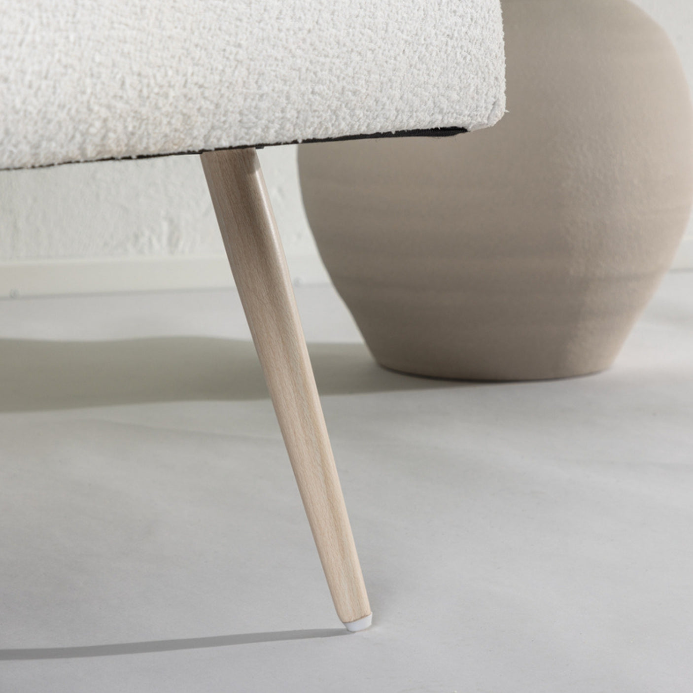 Bloom Armchair Venture Design Lenestol