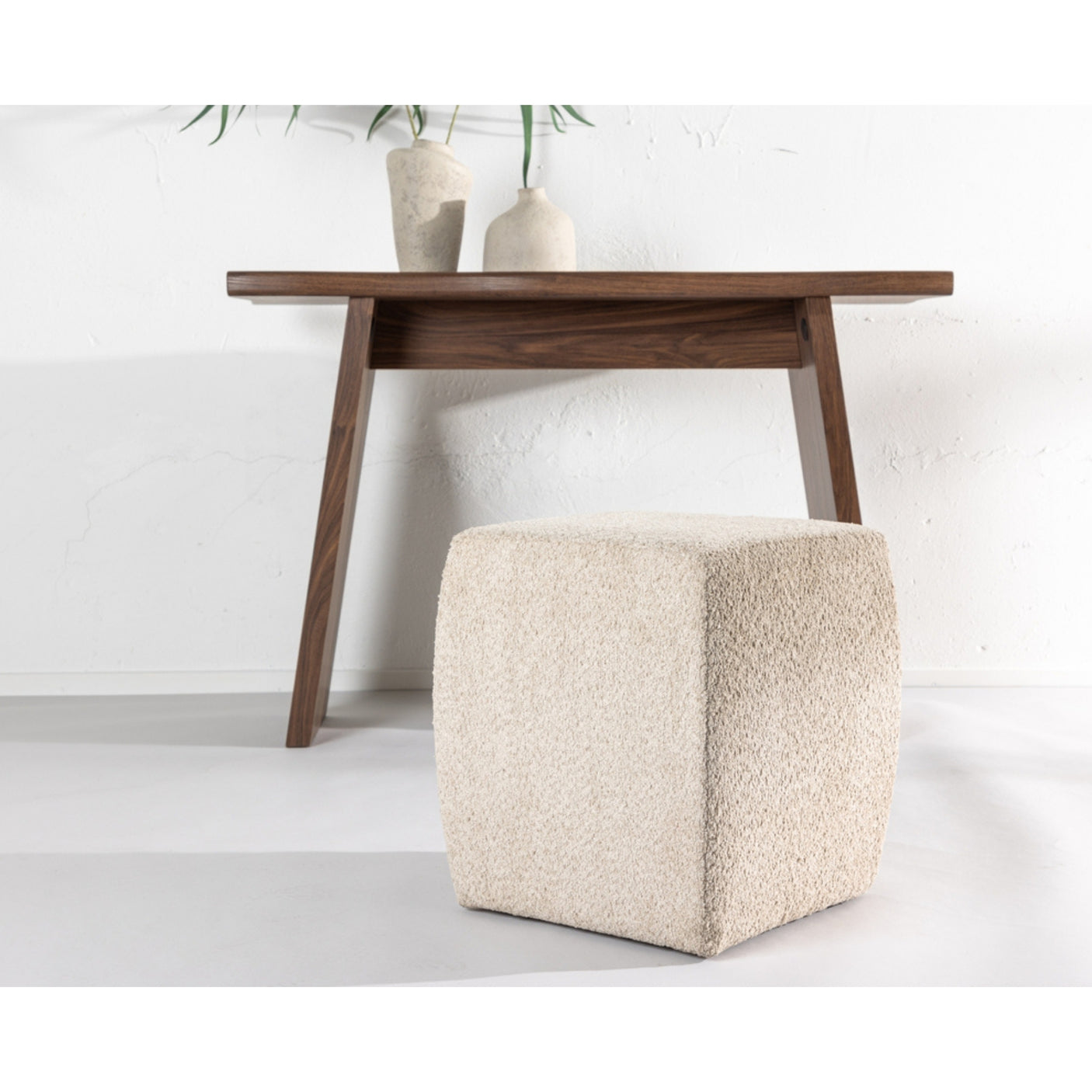 Neapel Pouf Venture Design Pall