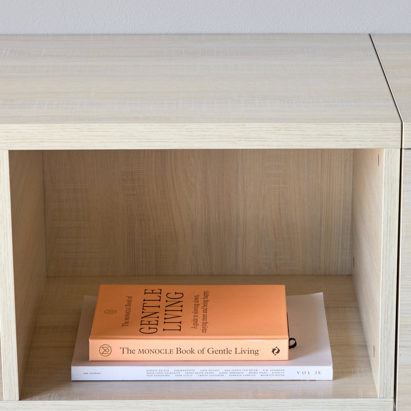 Nomi TV Stativ Venture Design TV-benk