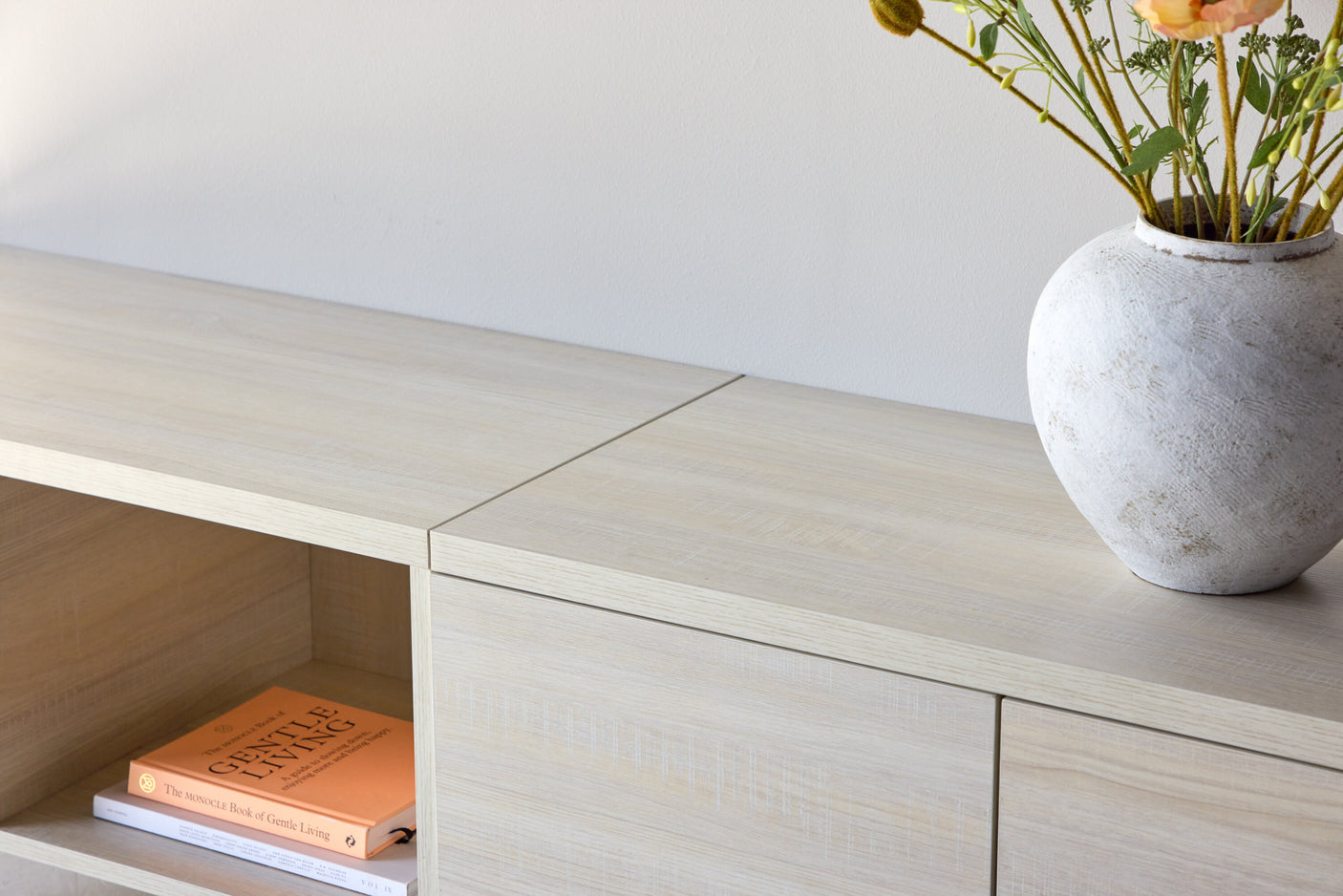 Nomi TV Stativ Venture Design TV-benk