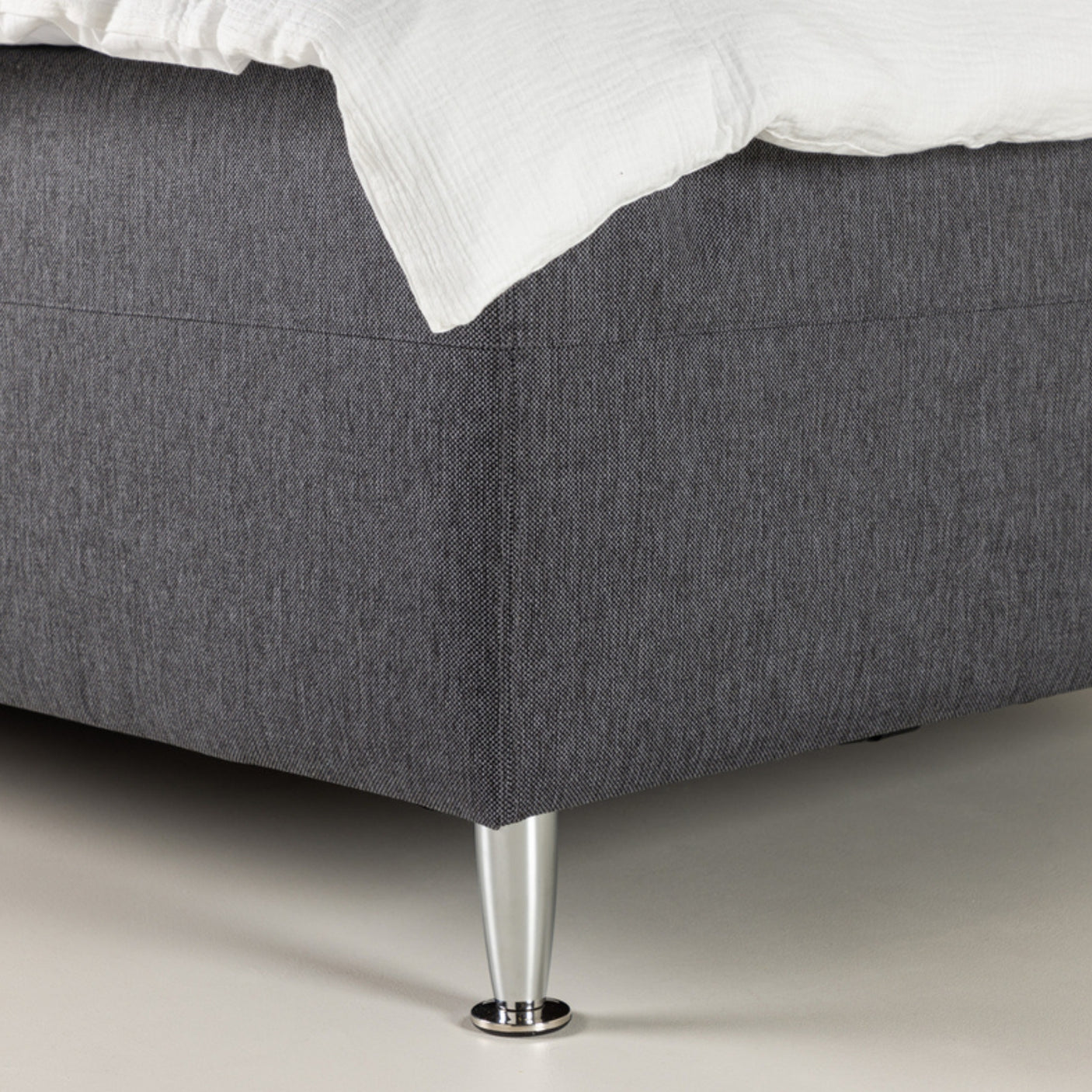 Bed Mesa 120x200 Venture Design Seng