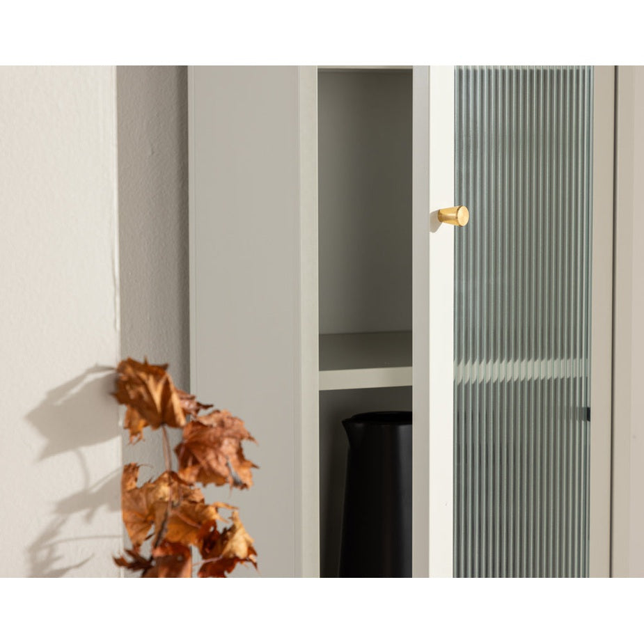 Cali Vitrineskap Venture Design Vitrineskap