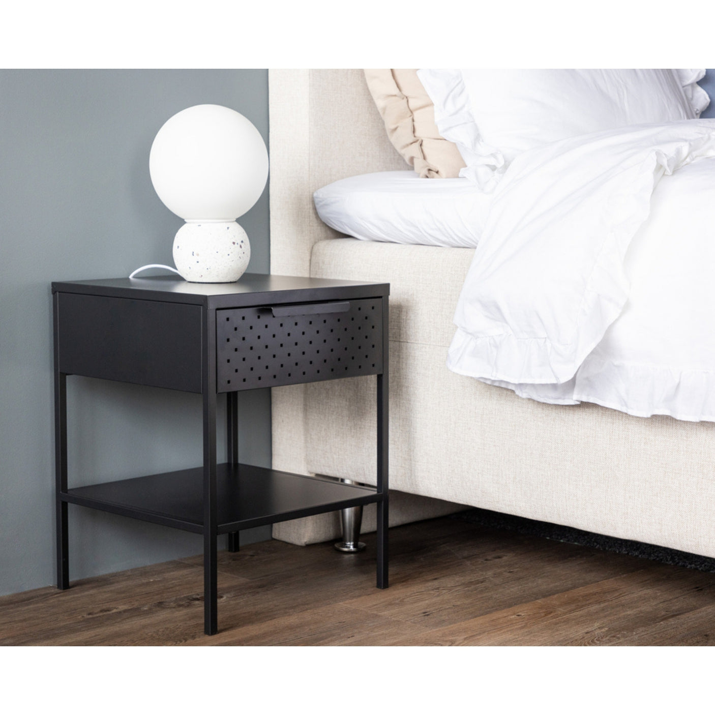 Sacramento Drawer Venture Design Sidebord