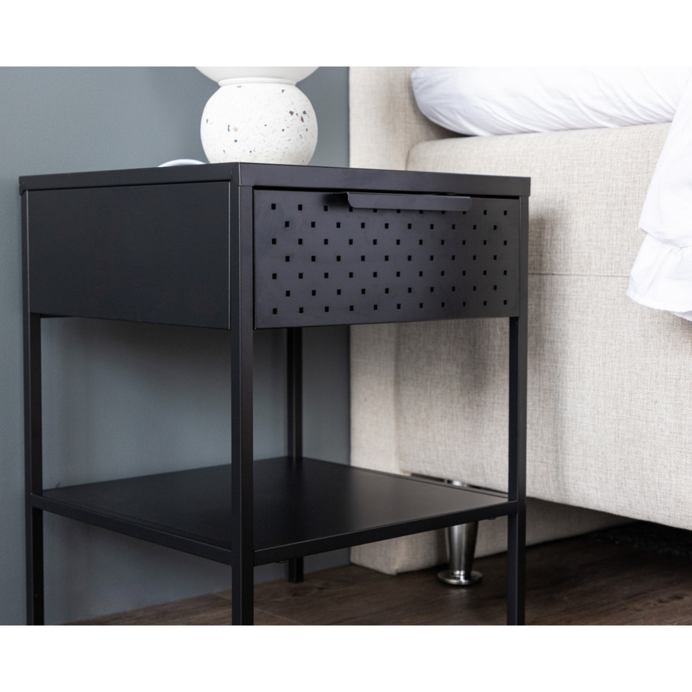 Sacramento Drawer Venture Design Sidebord