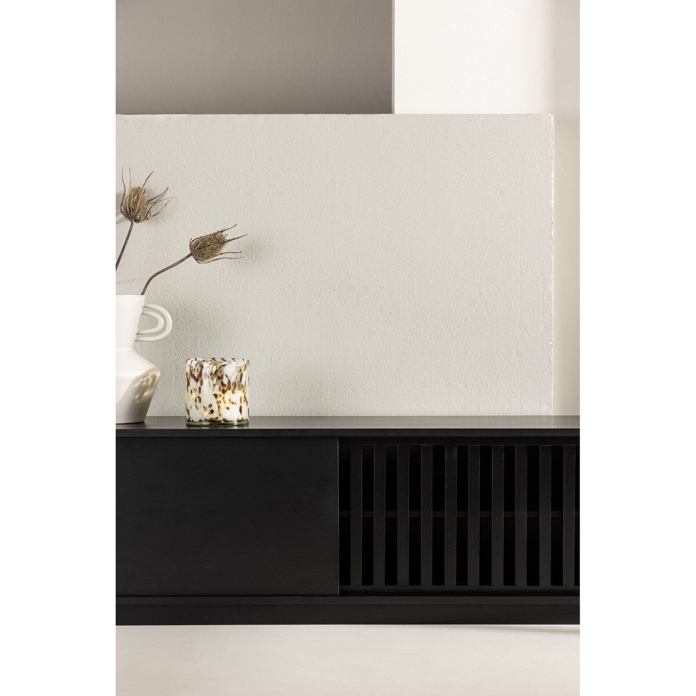 Lugo TV-benk Venture Design TV-benk