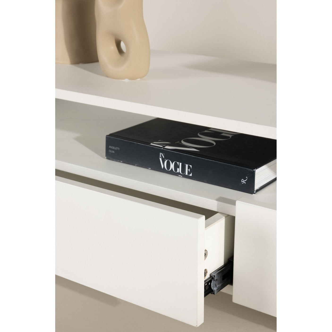 Navarra TV-benk Venture Design TV-benk