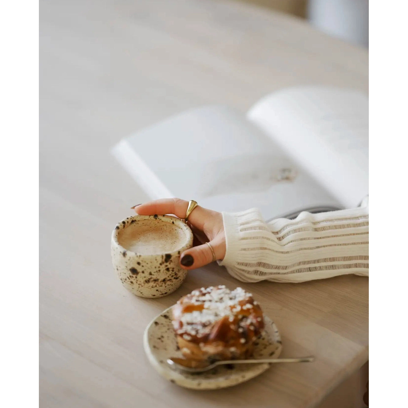 Tyler spisebord med ileggsplate Rowico Spisebord