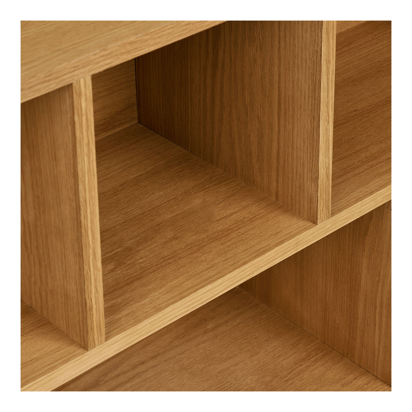 Oshawa Bok Hylle House Nordic Varetype