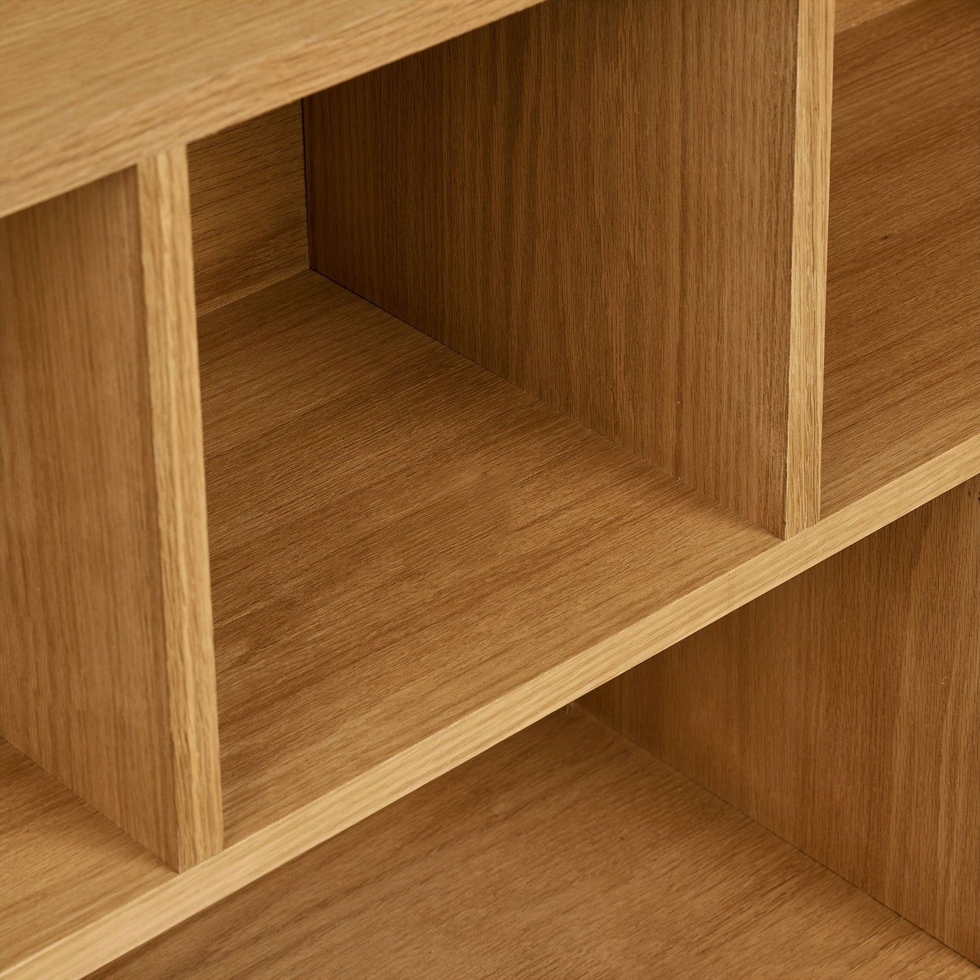 Oshawa Bok Hylle House Nordic Varetype