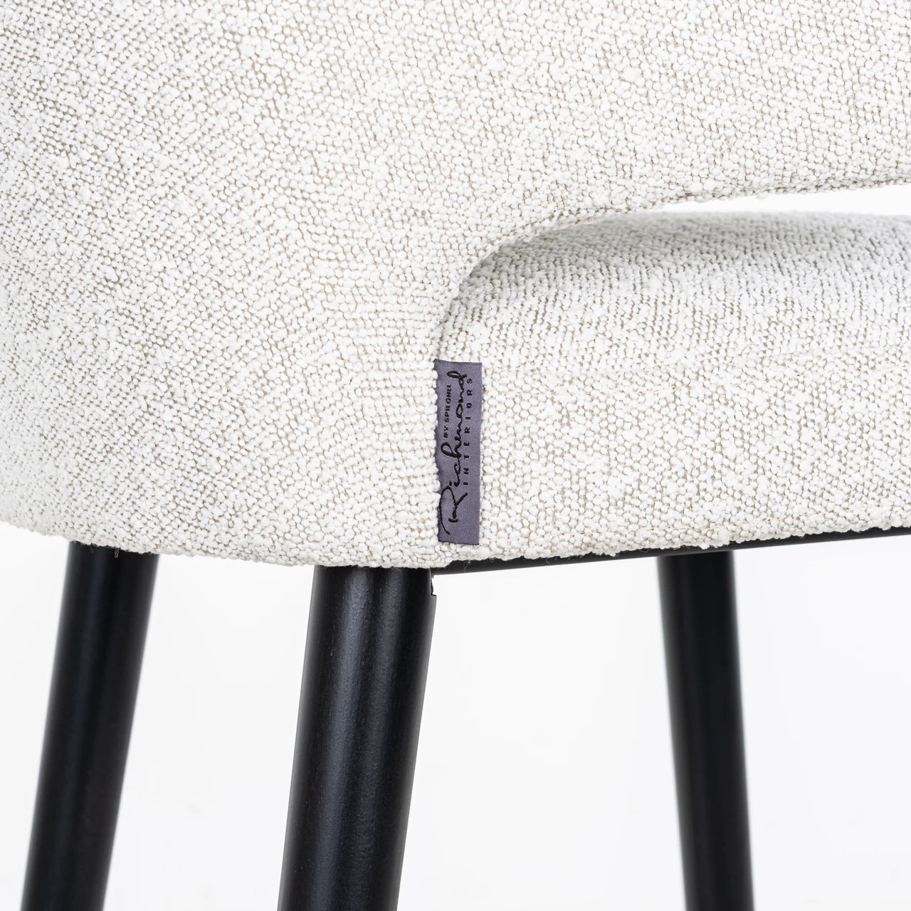 Barstol Indigo hvit bouclé Richmond Interiors Barstol