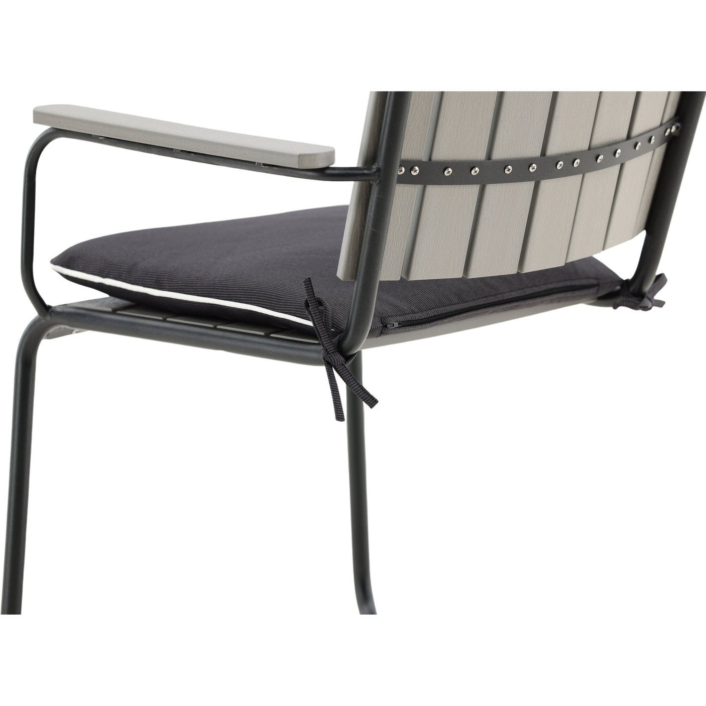 Holmsund putekarmstol Venture Design Spisestol