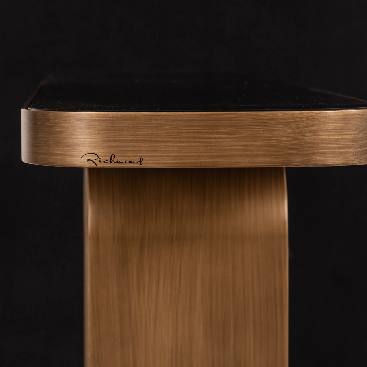 Konsoll Locarno børstet gull Richmond Interiors Konsollbord