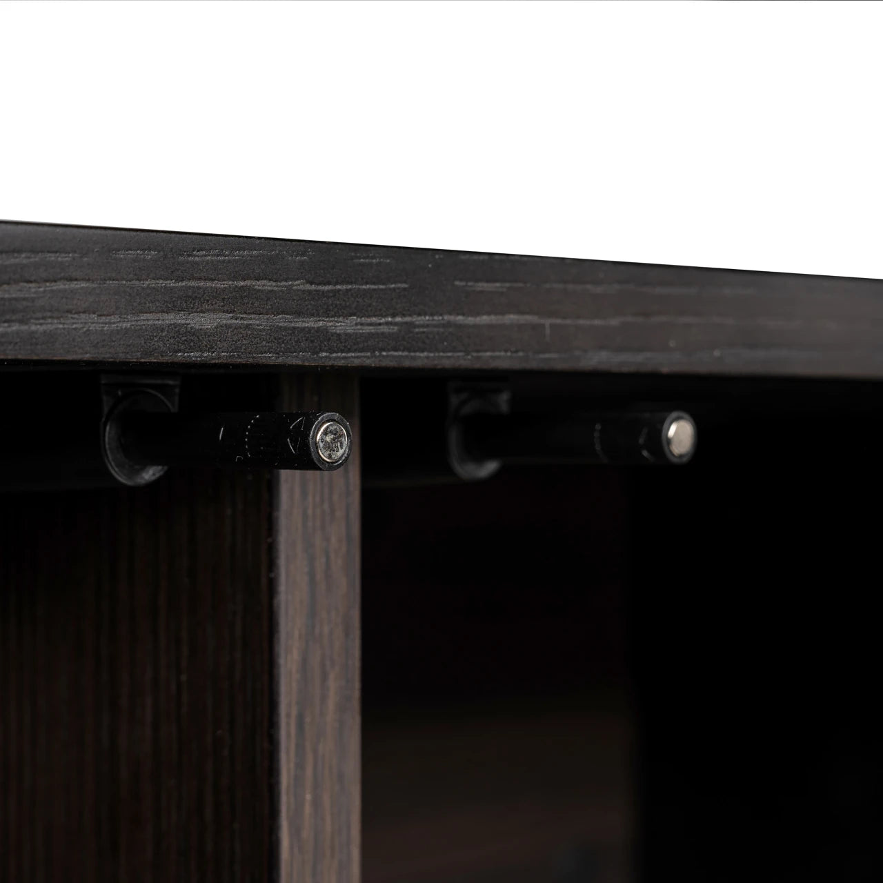 Sideboard Alexander Jones trekull Dax Richmond Interiors Skjenk
