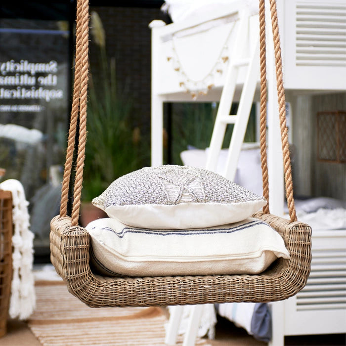 Rustic Rattan utendørs Ibiza huske Riviera Maison Pynteartikler