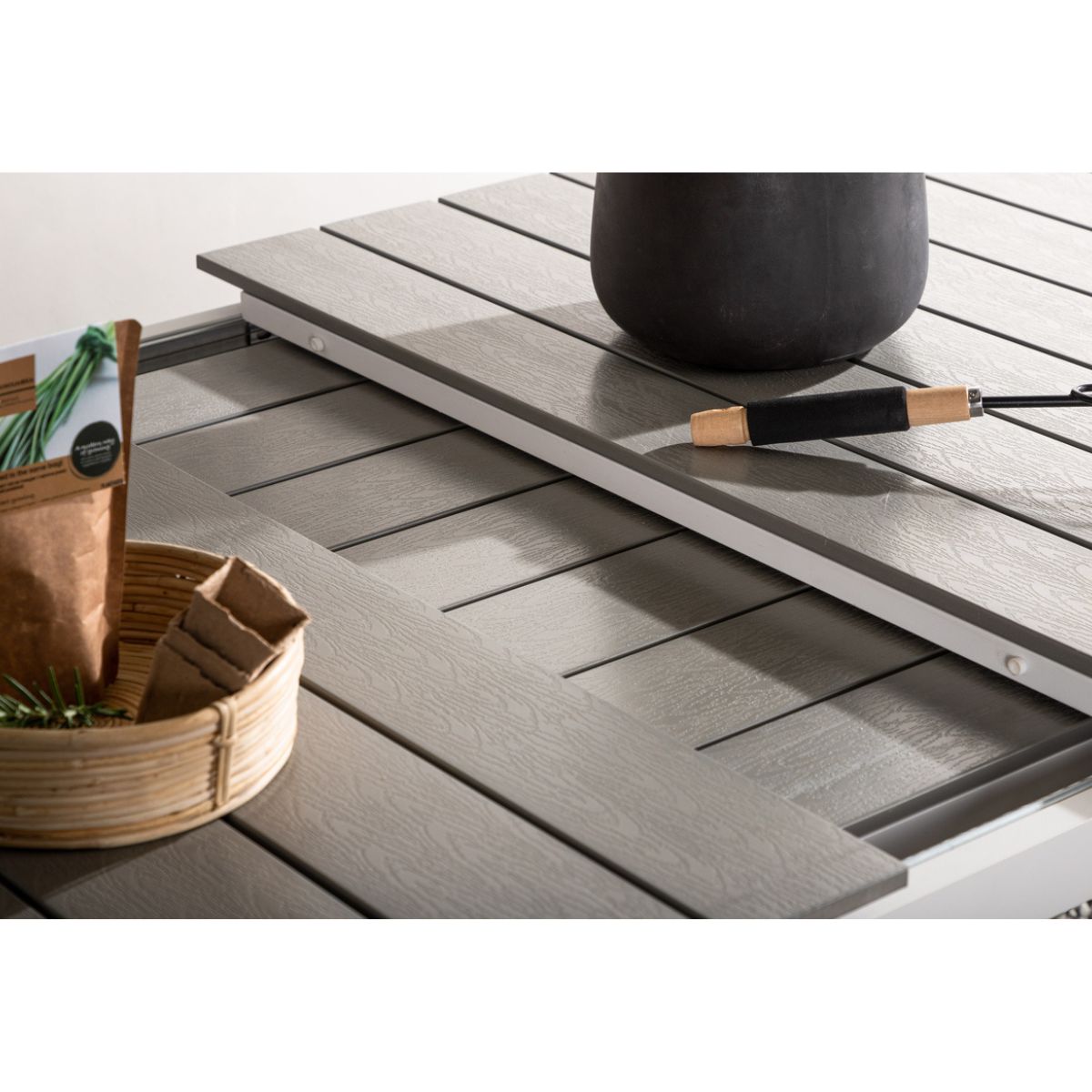 Levels Rectangular Dining Table Venture Design Spisebord