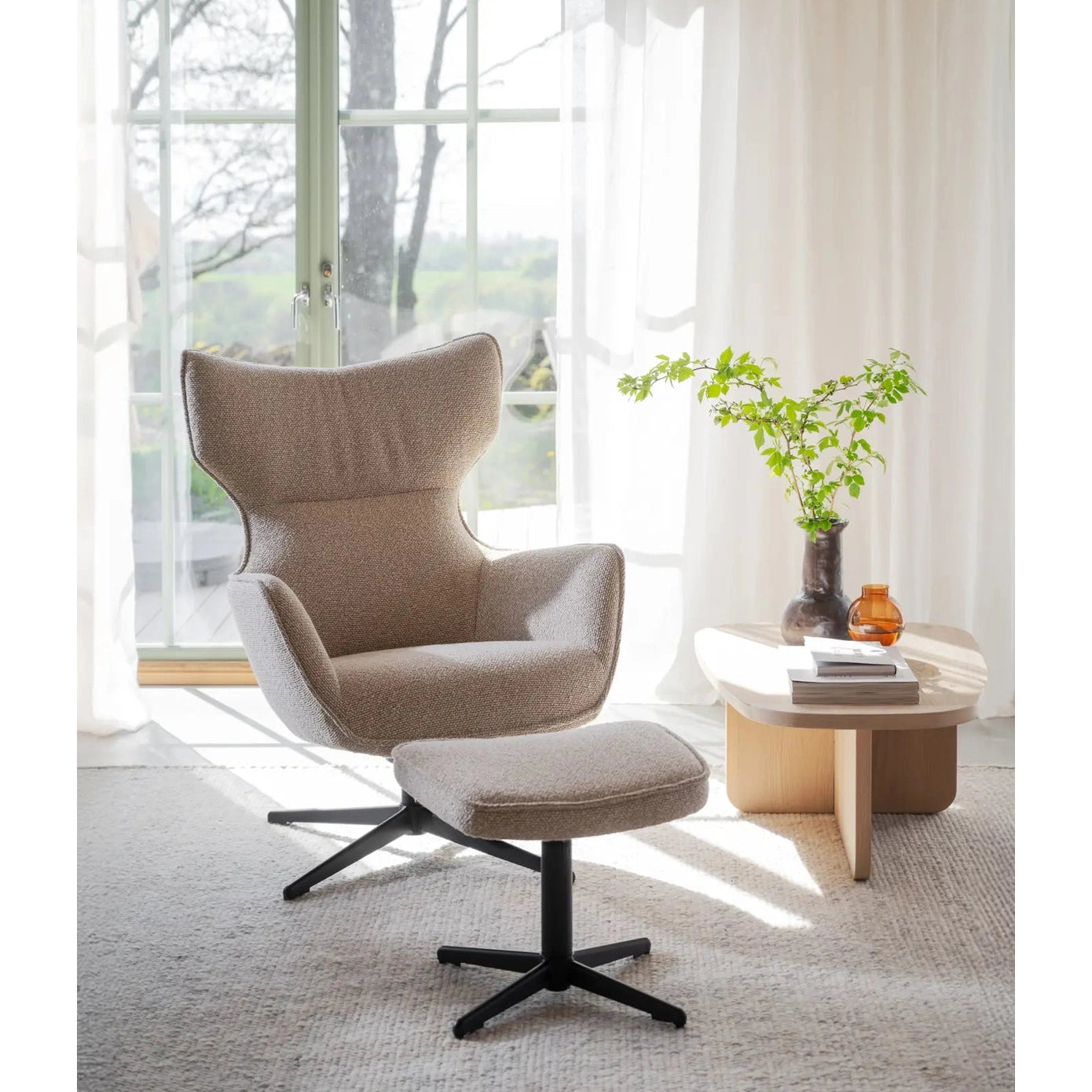 Jenkins lenestol med pall Rowico Lenestol