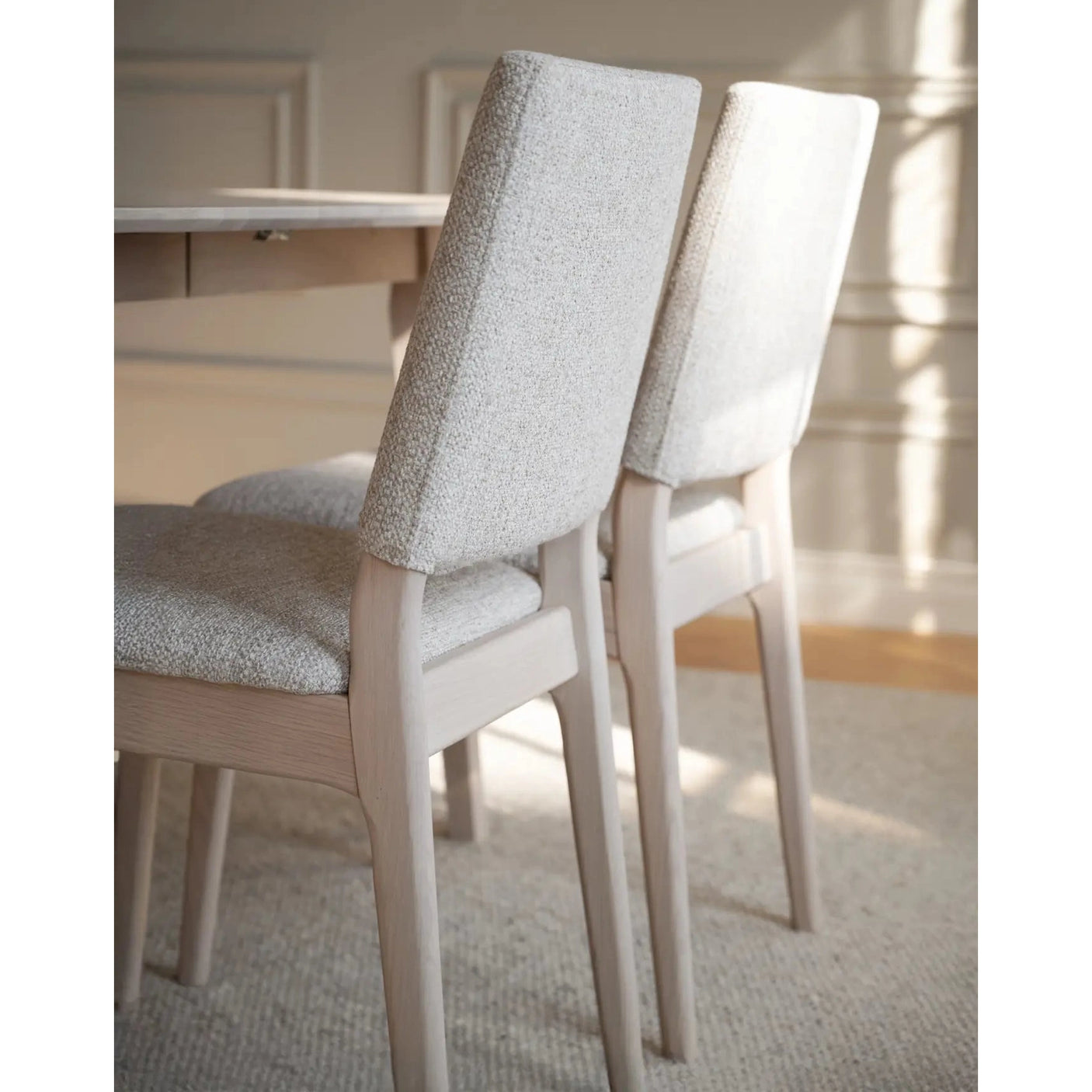 Kerwin spisestol Rowico Spisestol