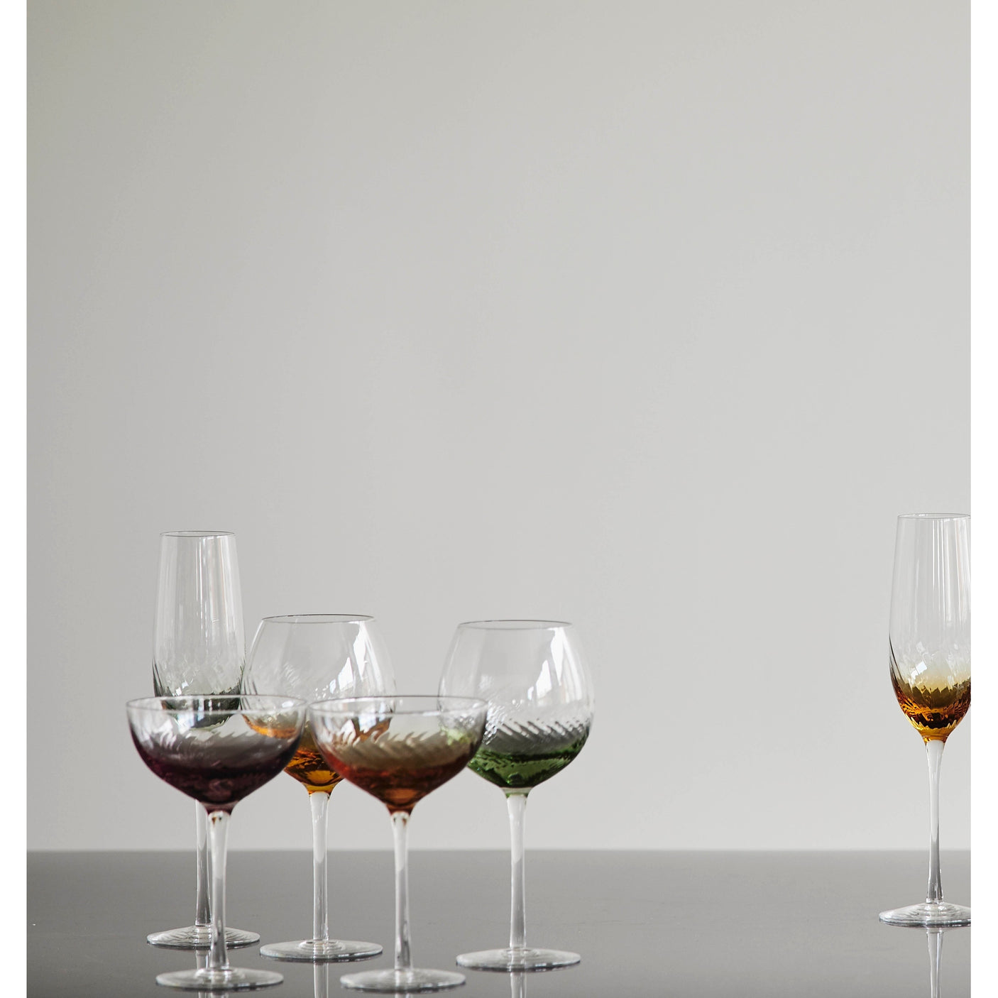 GARO champagneflasker - h27,5 cm - klart glass/grønn Nordal GLASS/JUGS
