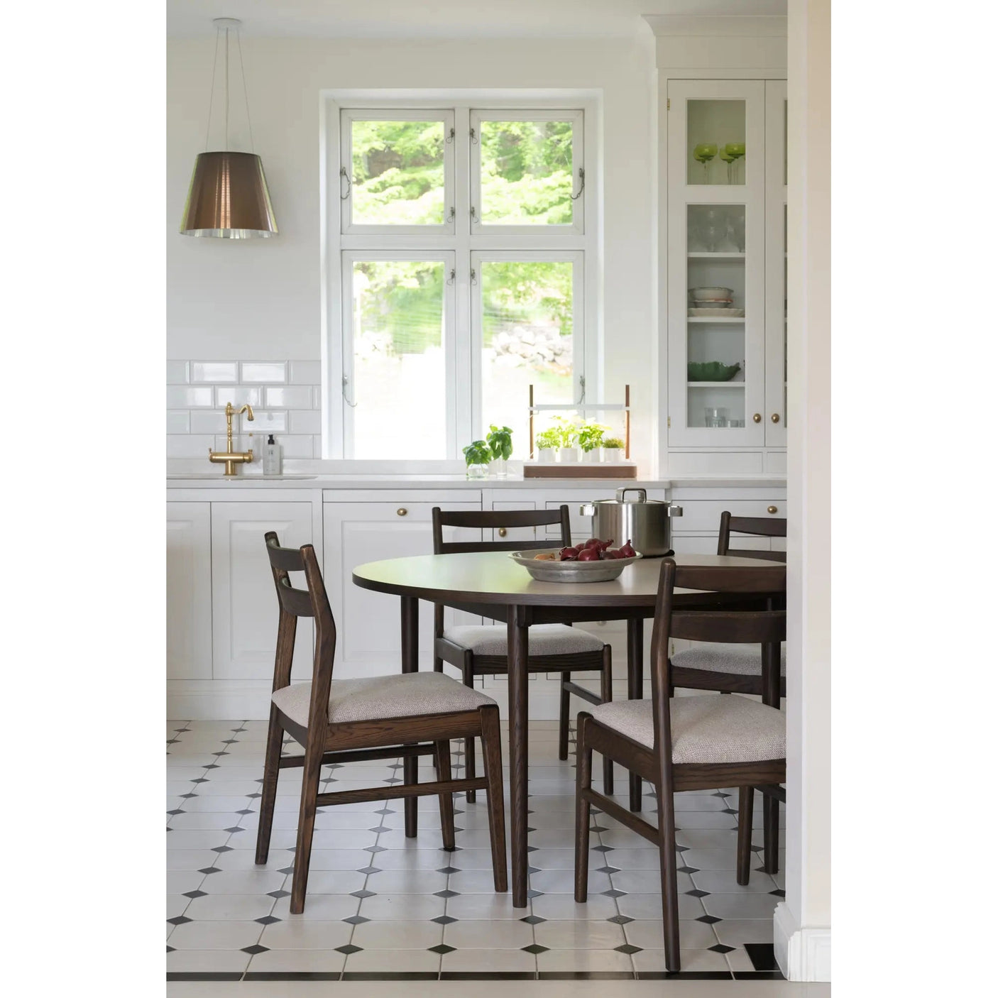 Kerwin spisestol Rowico Spisestol