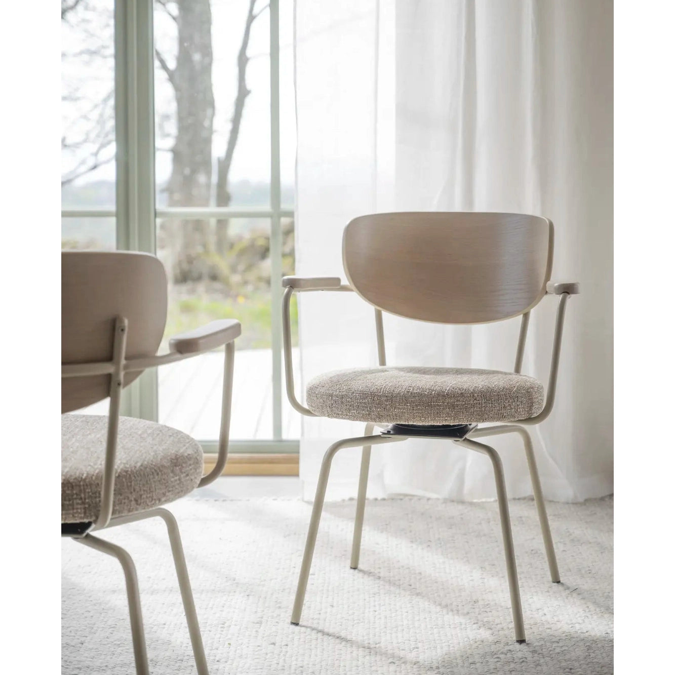 Merrick Spisestol med sving Rowico Spisestol