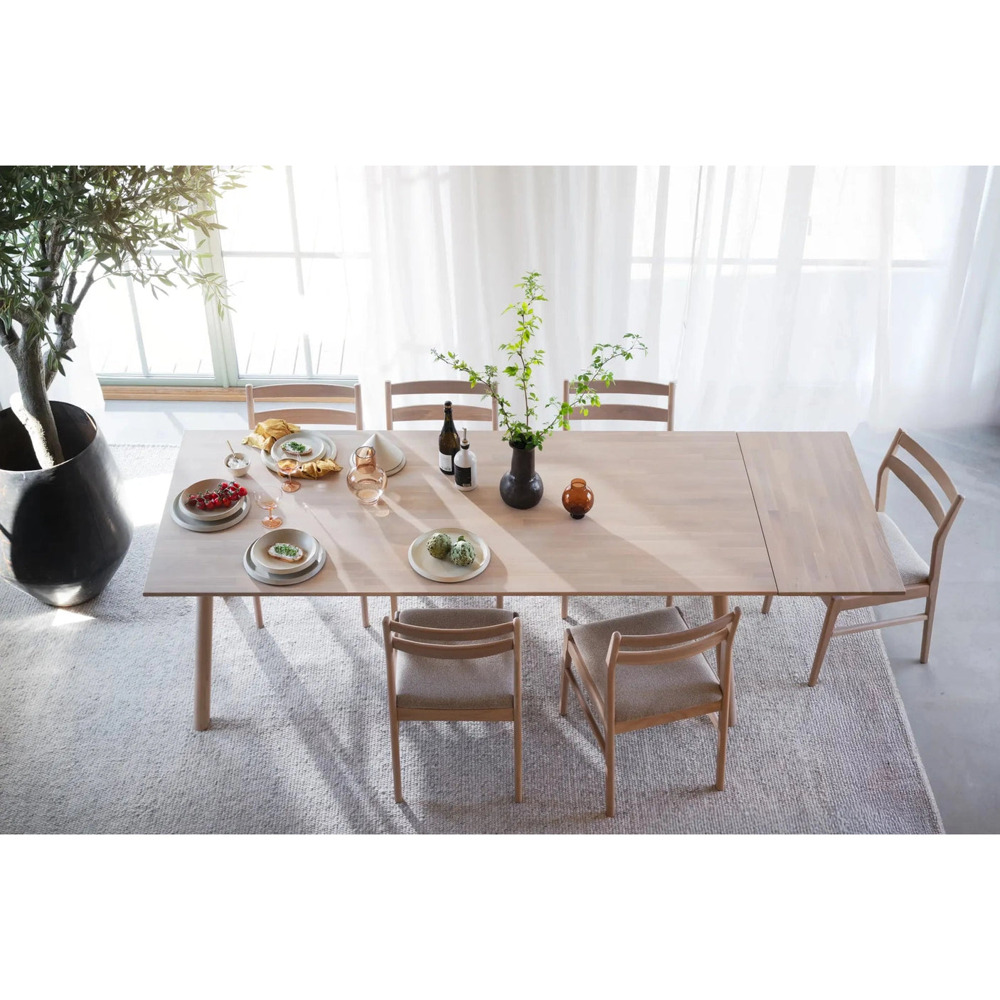 Kerwin spisestol Rowico Spisestol