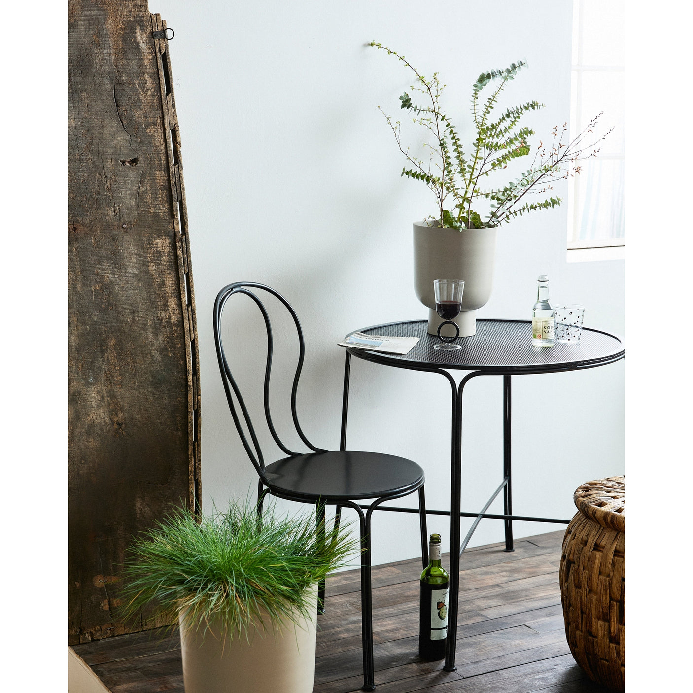 OLIVO hagebord - sort Nordal GARDEN FUR