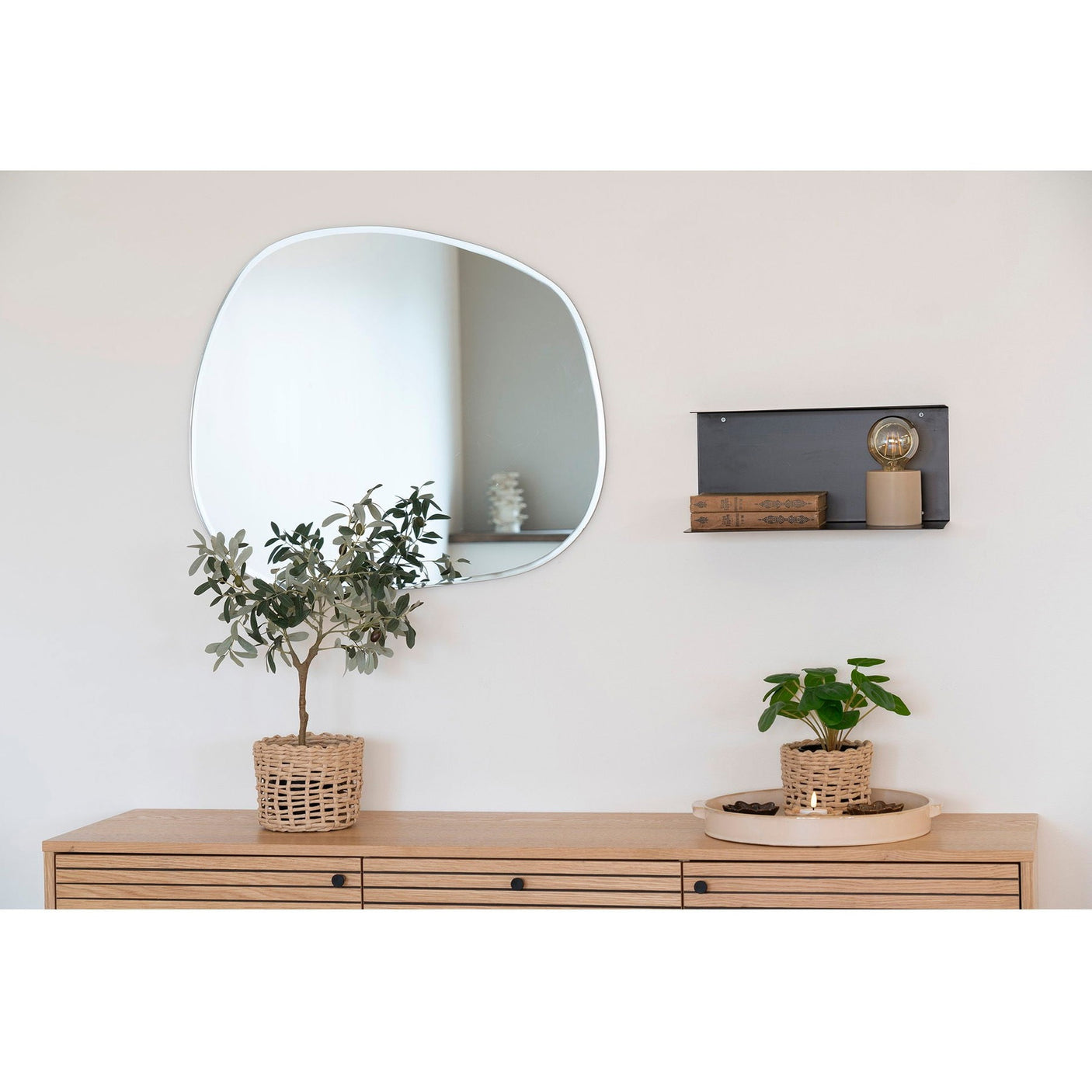 Lille vegghylle House Nordic Hylle