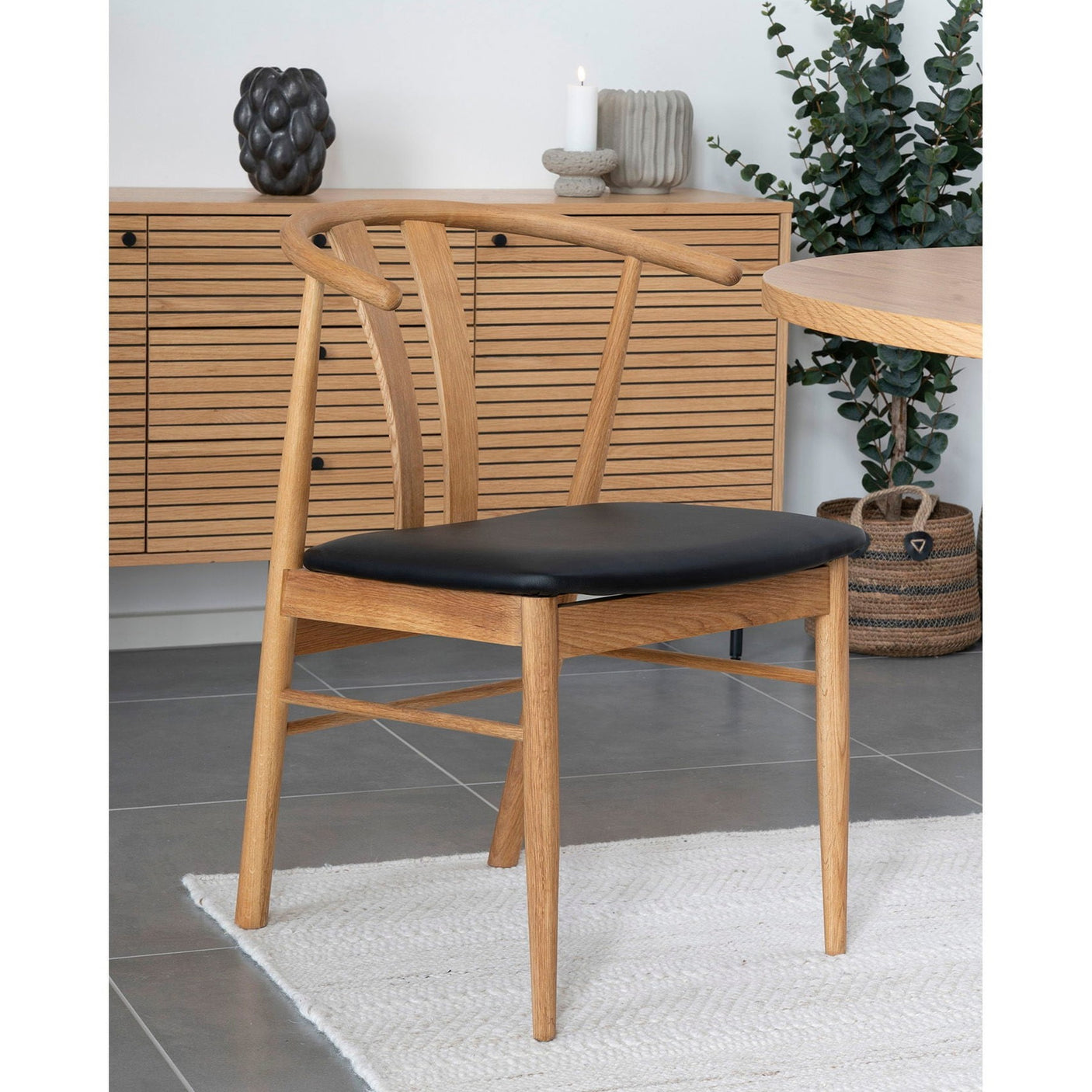 Vase. Bare svare uten noen forklaring House Nordic Vase