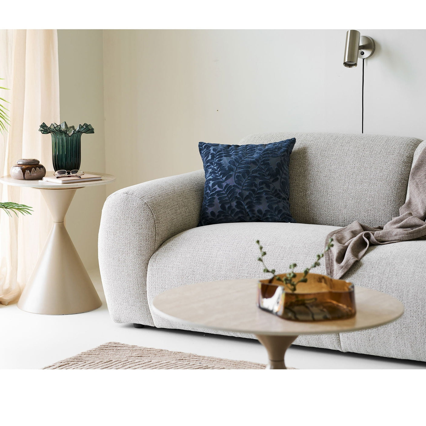 Vase. Bare svare uten noen forklaring House Nordic Vaser